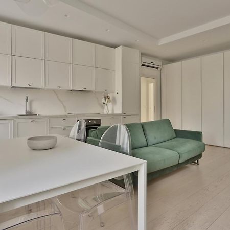 Joivy Splendid Flat Near The Duomo Apartment Милано Екстериор снимка
