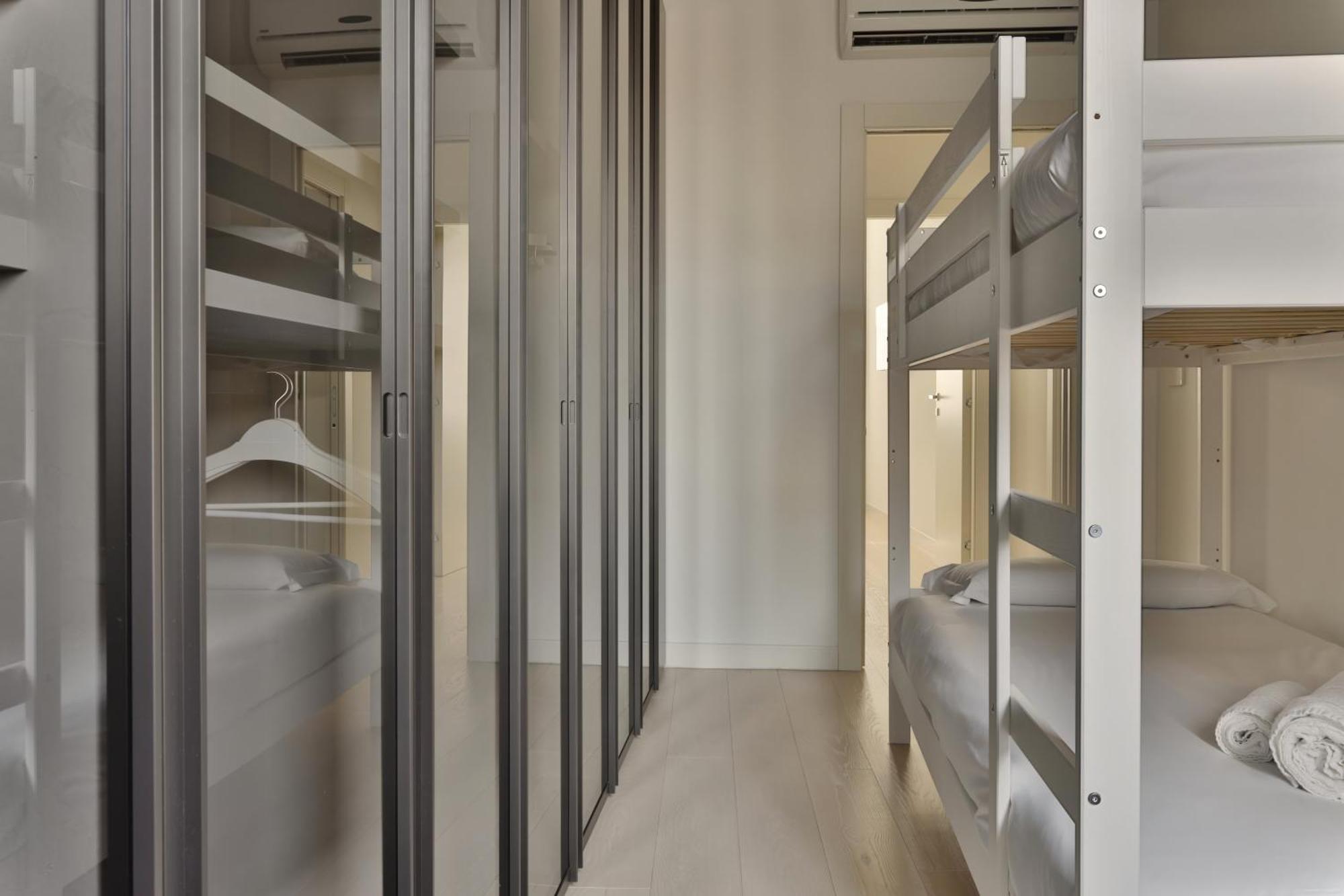 Joivy Splendid Flat Near The Duomo Apartment Милано Екстериор снимка