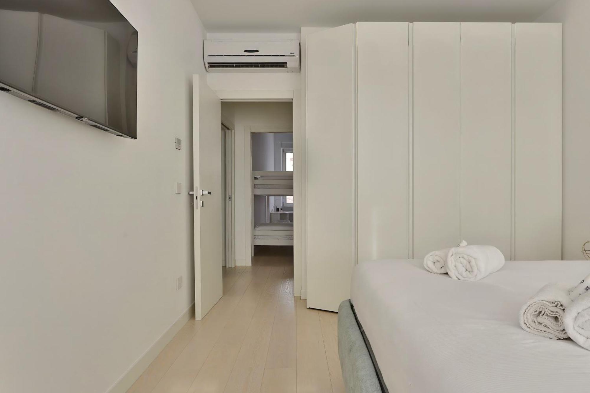 Joivy Splendid Flat Near The Duomo Apartment Милано Екстериор снимка